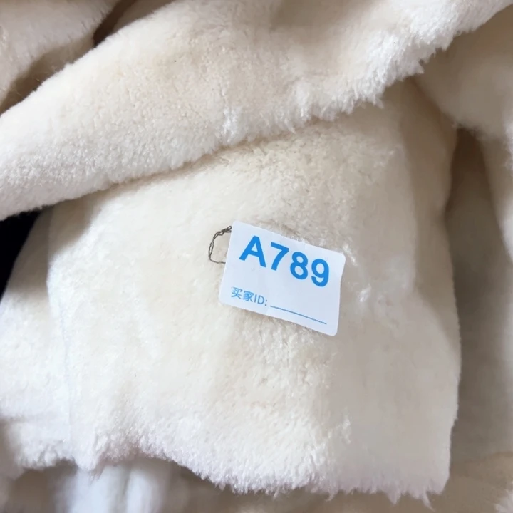 网纱驼绒加冕¥14 ， 2米789