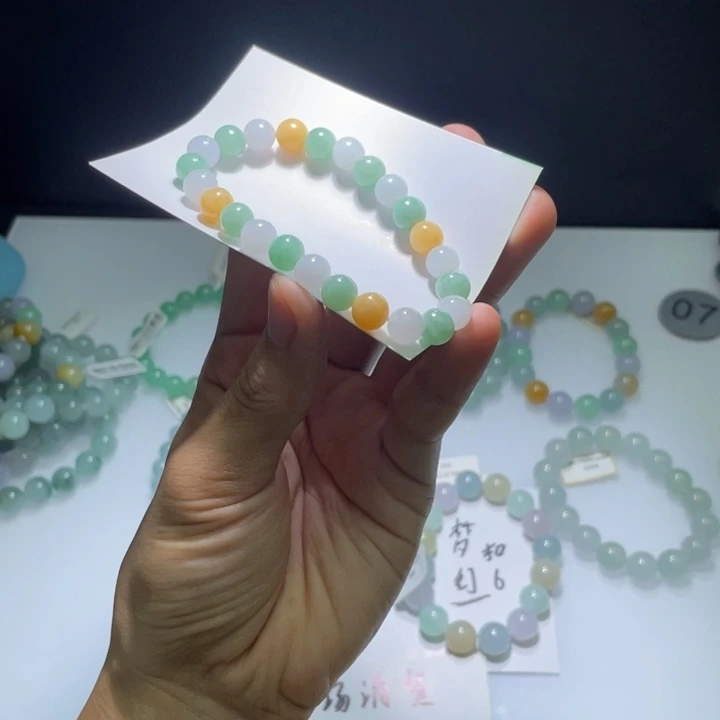 未镶嵌定制翡翠翡翠