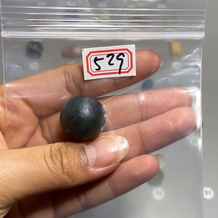 蛇纹石玉颈饰未镶嵌超*