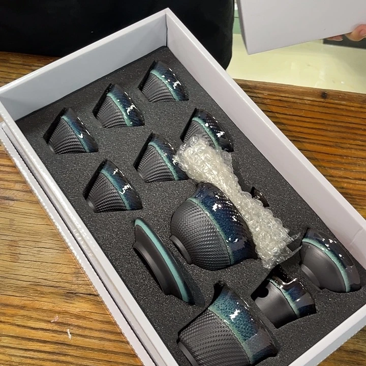 孤品茶具套装等。