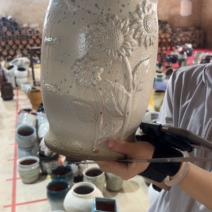 高度30厘米口20厘米