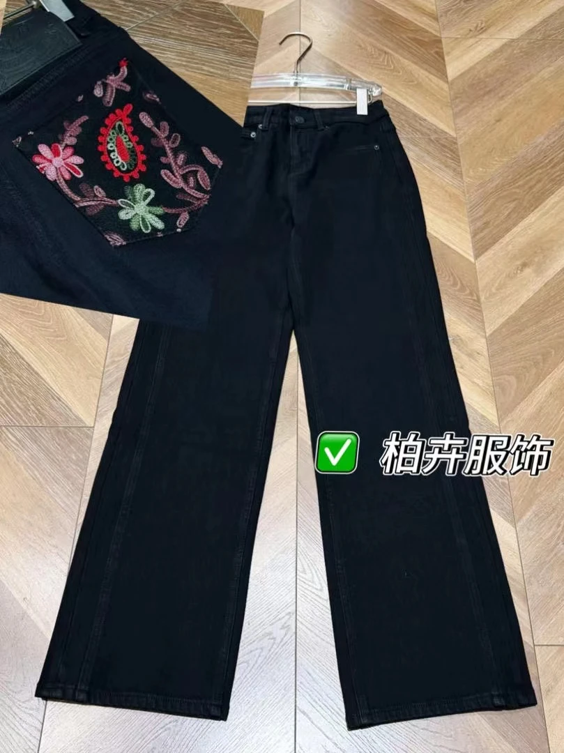 【柏卉服饰】后兜刺绣花朵牛仔裤