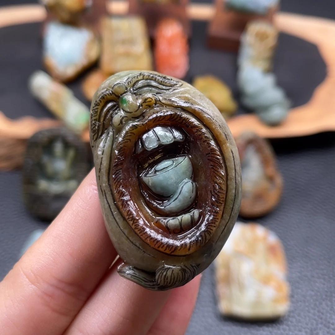 定制翡翠未镶嵌翡翠