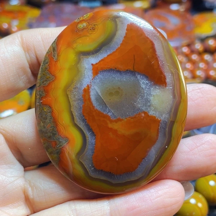 玛瑙/玉髓战国红吊坠未镶嵌