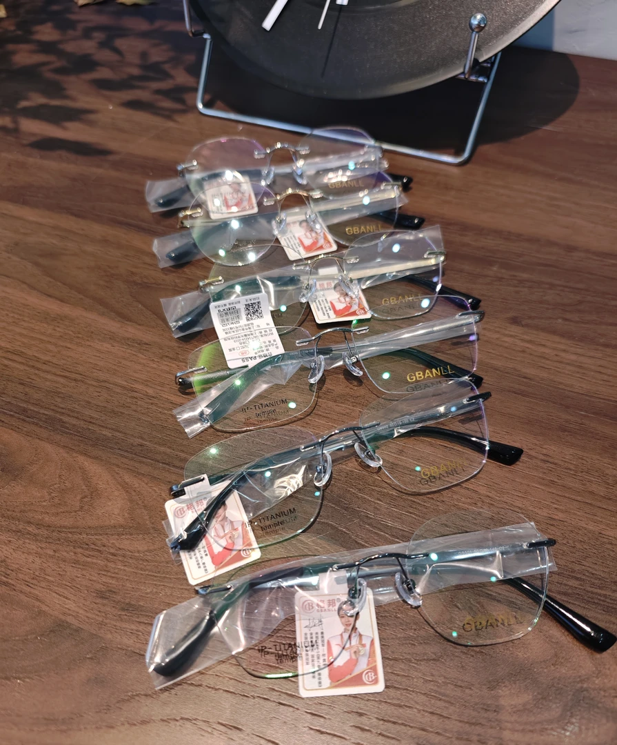 正品格邦无框，商务，复古，眉毛镜框，半钛福利价