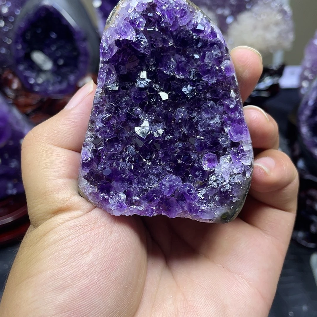 未镶嵌紫晶大型摆件（非配饰）