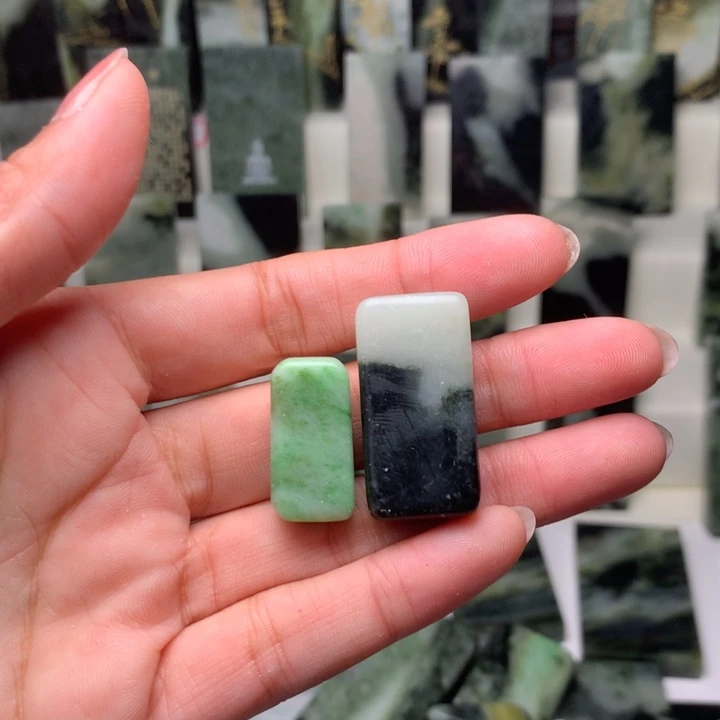 独山玉颈饰未镶嵌小*梁