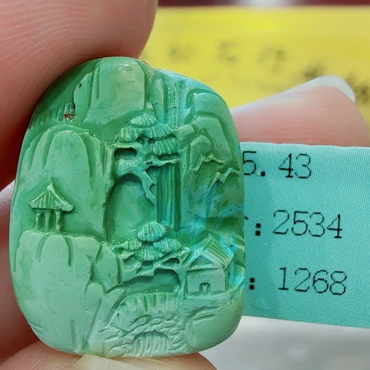 绿松石未镶嵌珠宝奇石