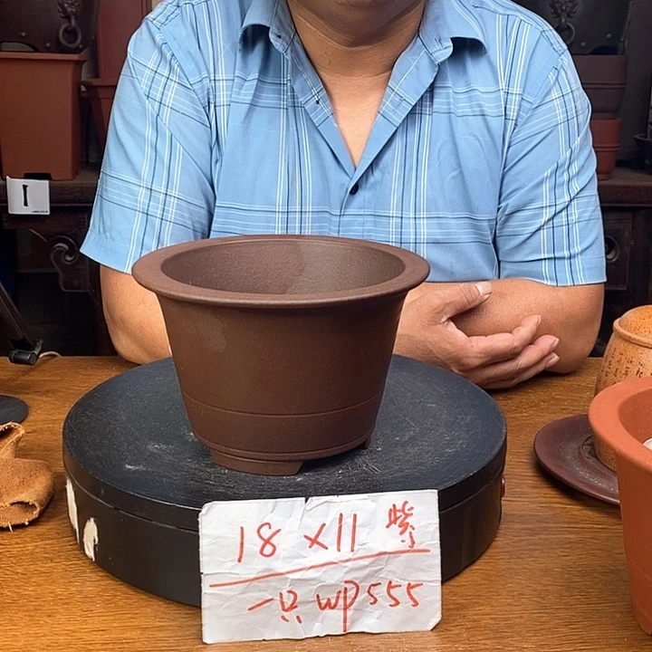 紫砂花盆货号一只WP555