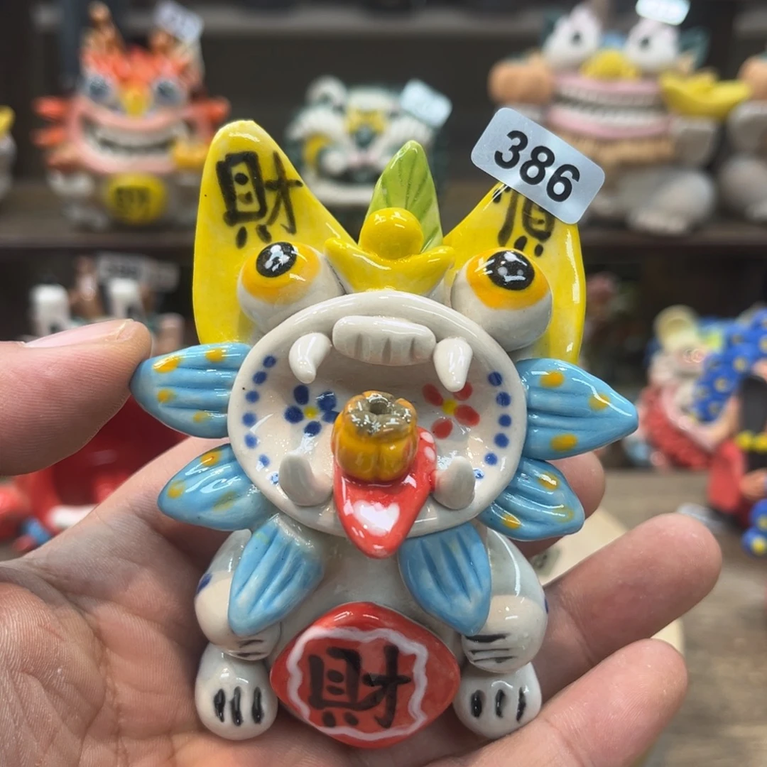 陶瓷纯手工抽象陶瓷摆件386