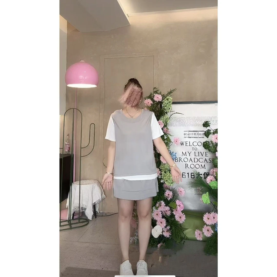 晶咕白标拼接短袖T+大口袋抽绳半裙两件套