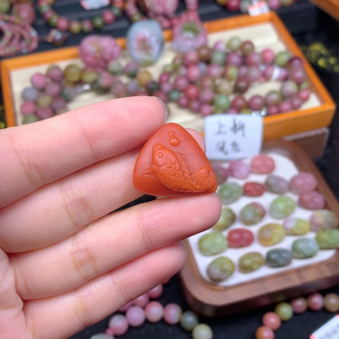 未镶嵌颈饰玛瑙/玉髓补差价