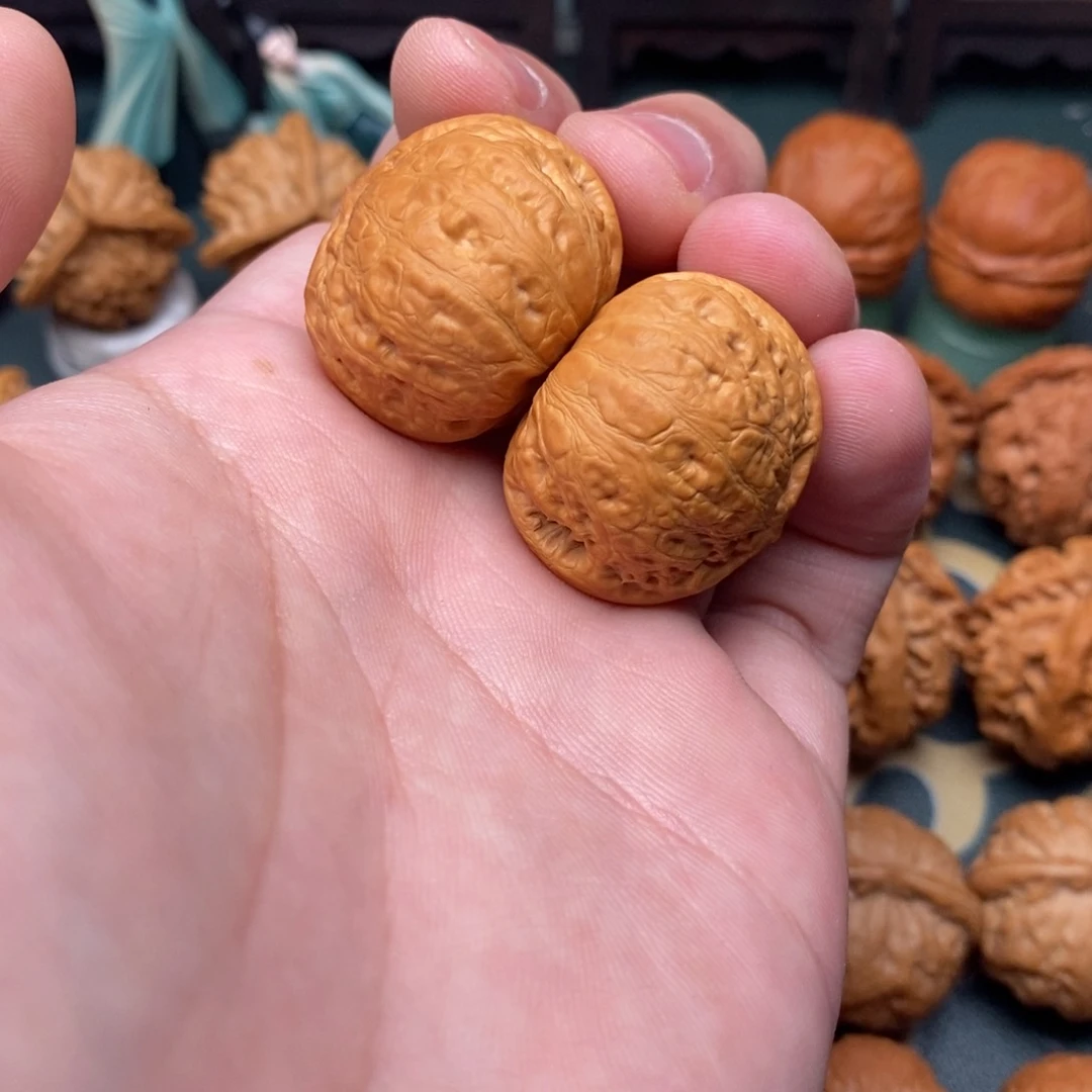 文玩核桃把件磨盘元宝