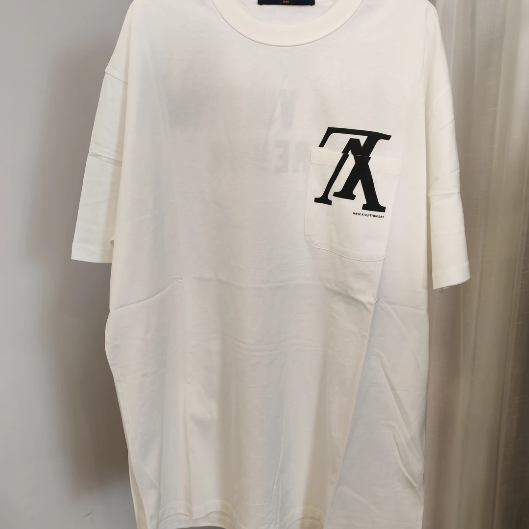 99新 LouisVuitton/路易威登 倒标白T恤 069