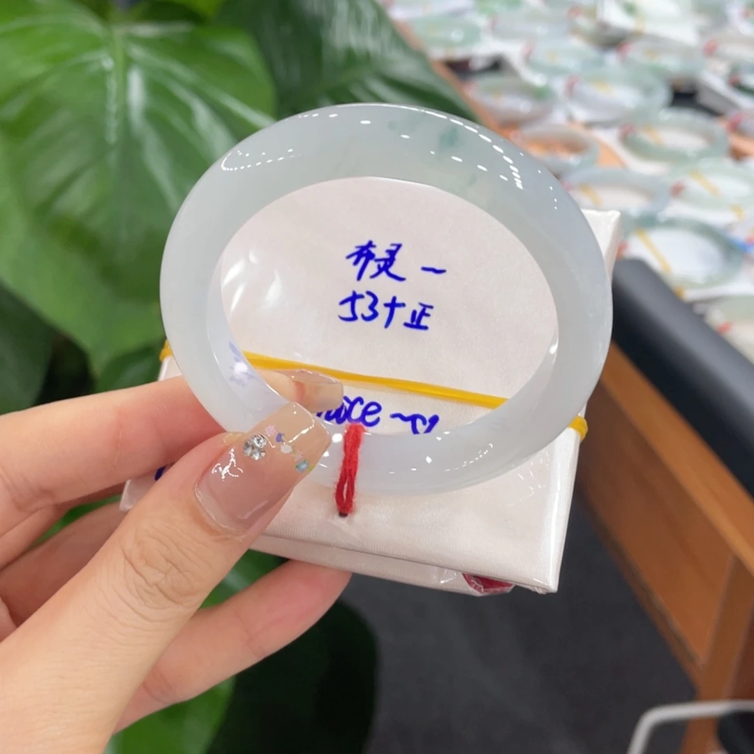 翡翠未镶嵌手镯天然缅甸翡翠A货手镯66