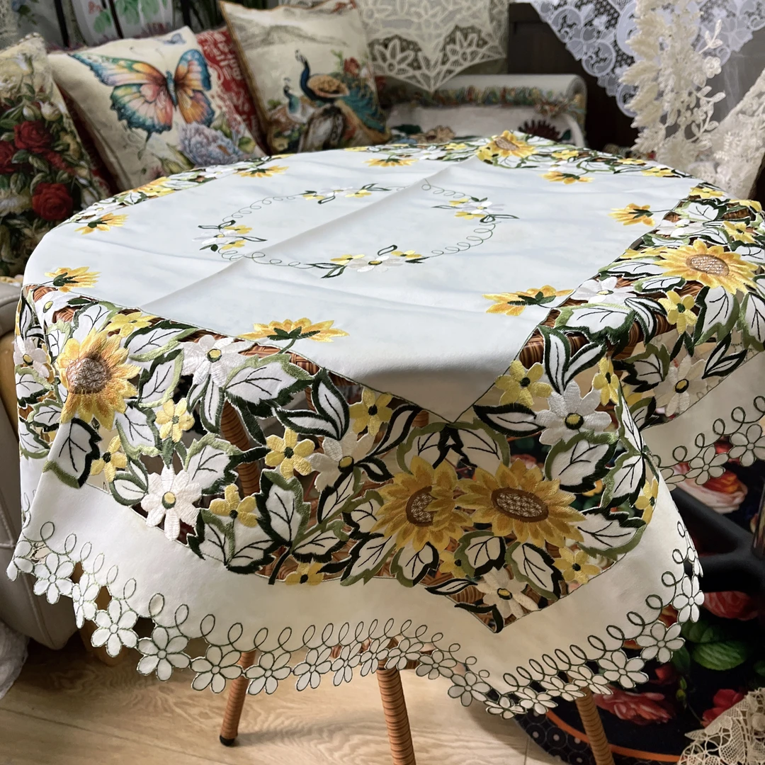 A04-8贡缎（80cm方）向日葵镂空盖巾桌布