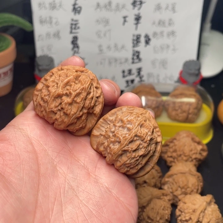 文玩核桃把件老*41白狮子100