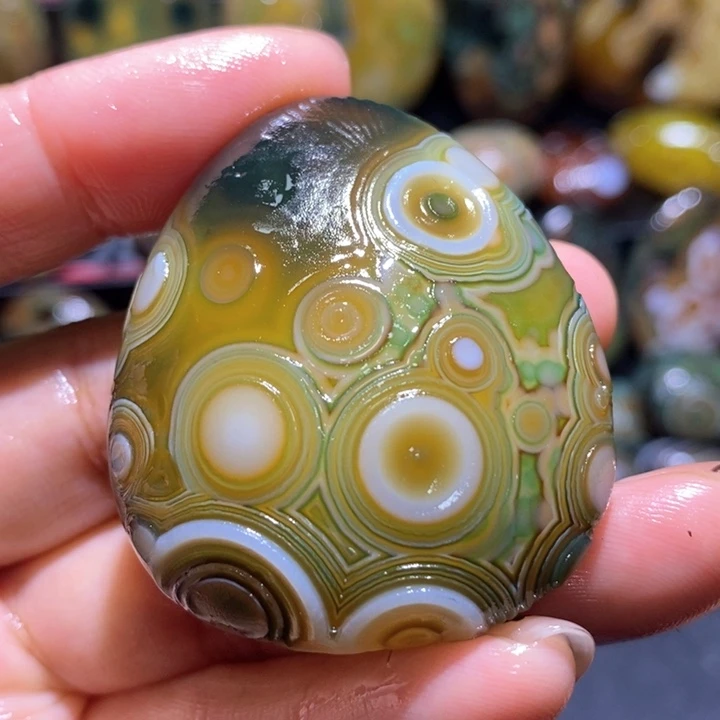 玛瑙/玉髓玛瑙吊坠未镶嵌