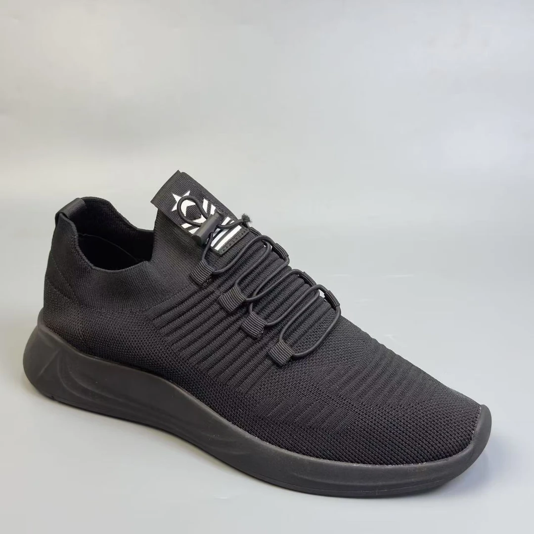 033时尚百搭休闲透气男鞋