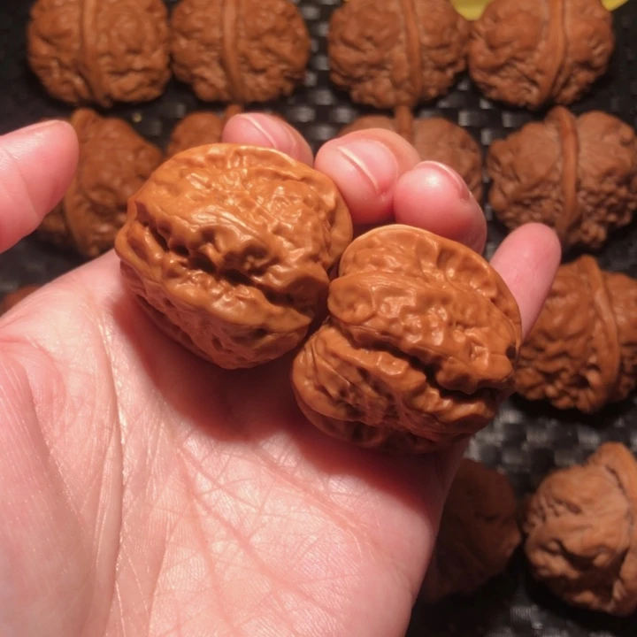 文玩核桃把件四深开蛙王36