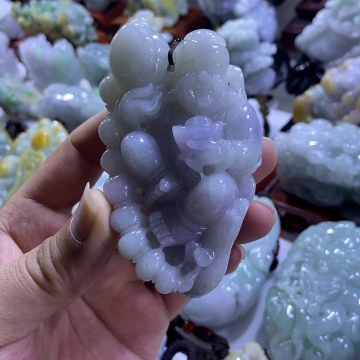 翡翠未镶嵌把件童子