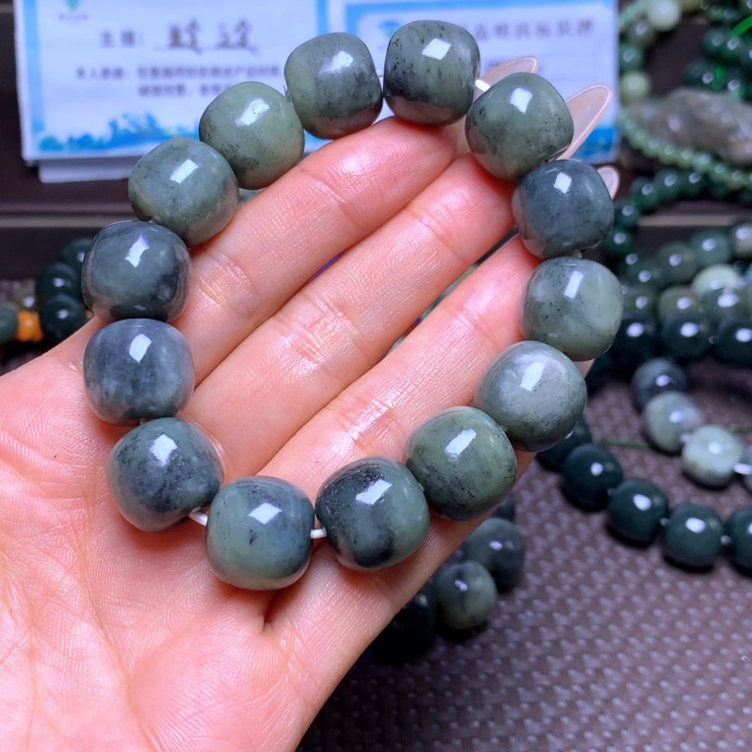 未镶嵌手串和田玉卡16