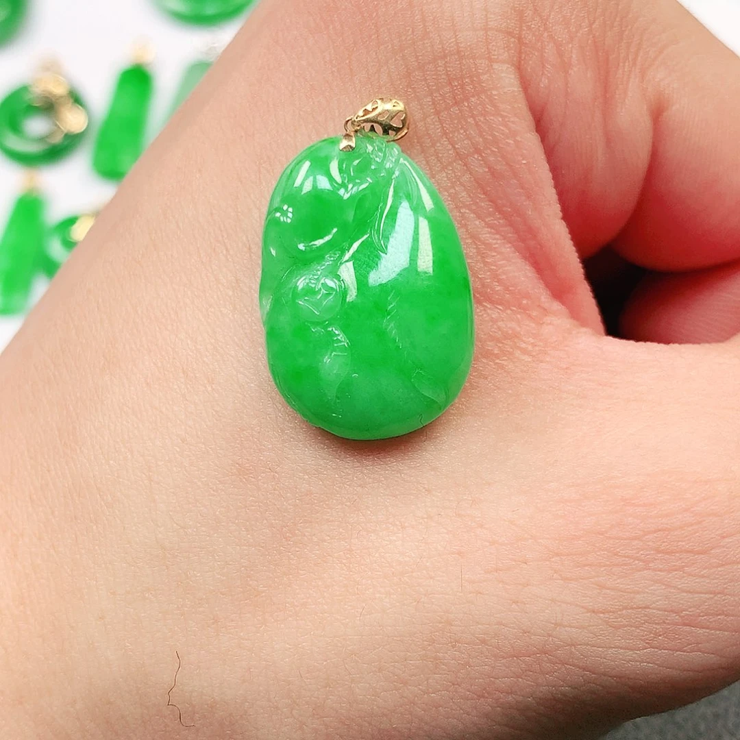 吊坠(不含链)18K金镶嵌翡翠