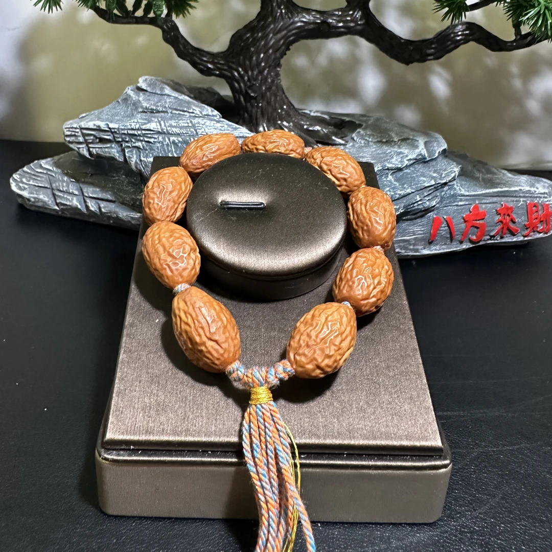 橄榄核雕文玩   大枣