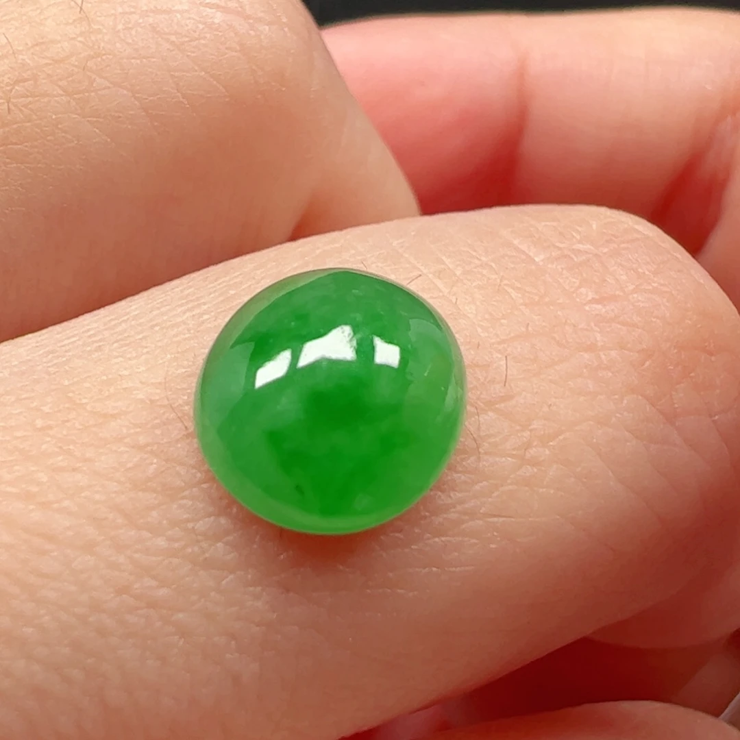 未镶嵌翡翠耳饰蛋面