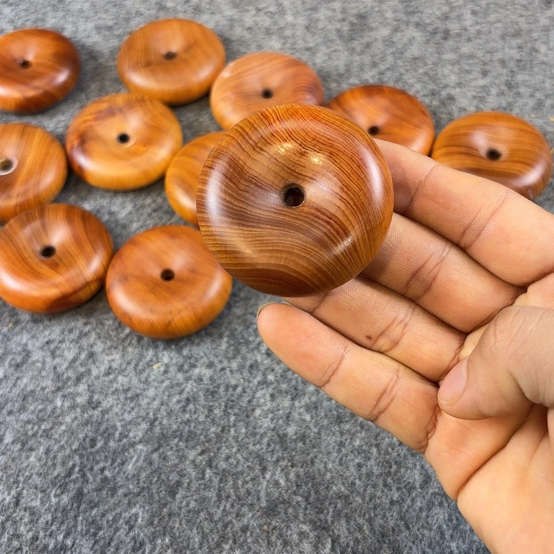 崖柏平安扣 黑油料