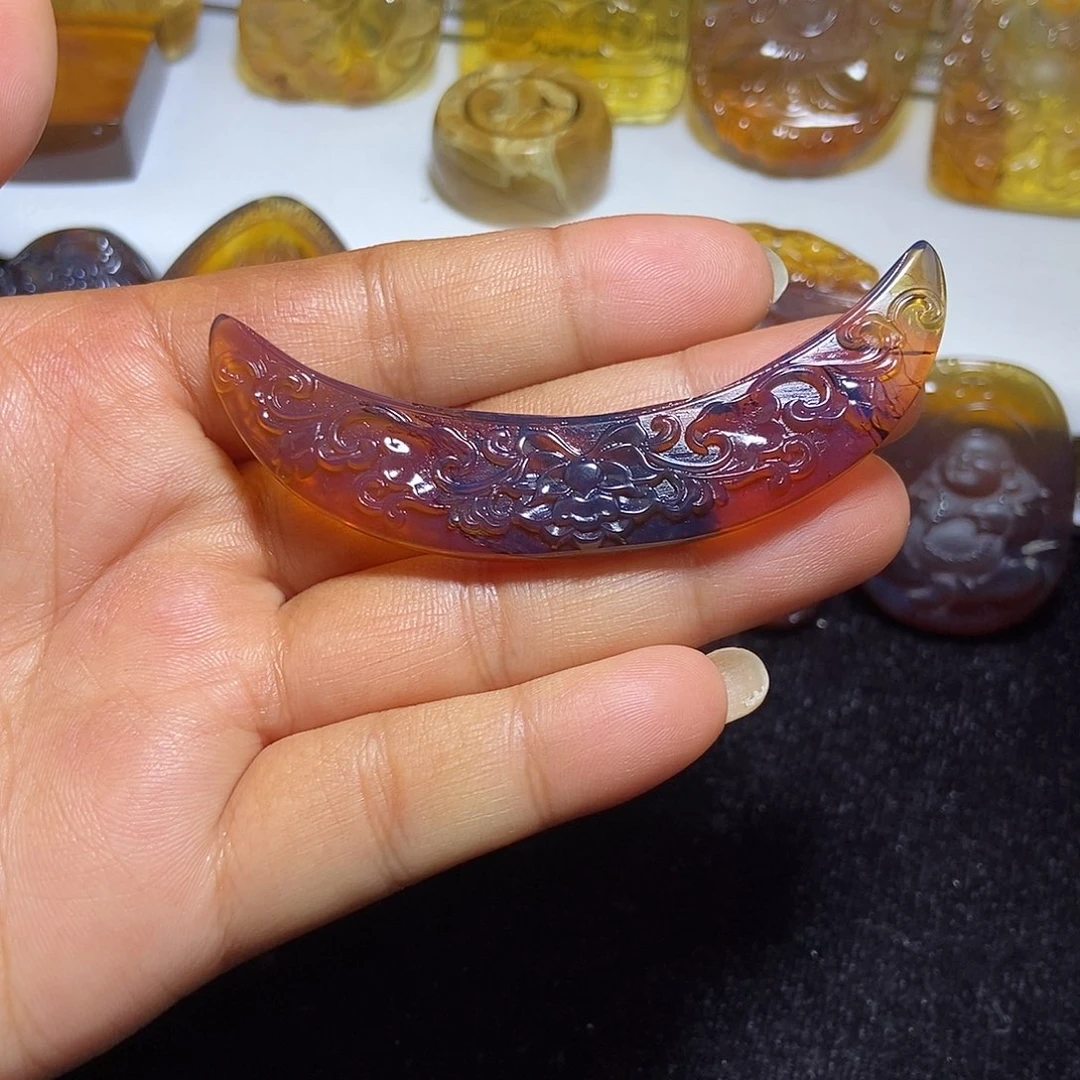 琥珀未镶嵌颈饰缅甸天然琥珀吊坠
