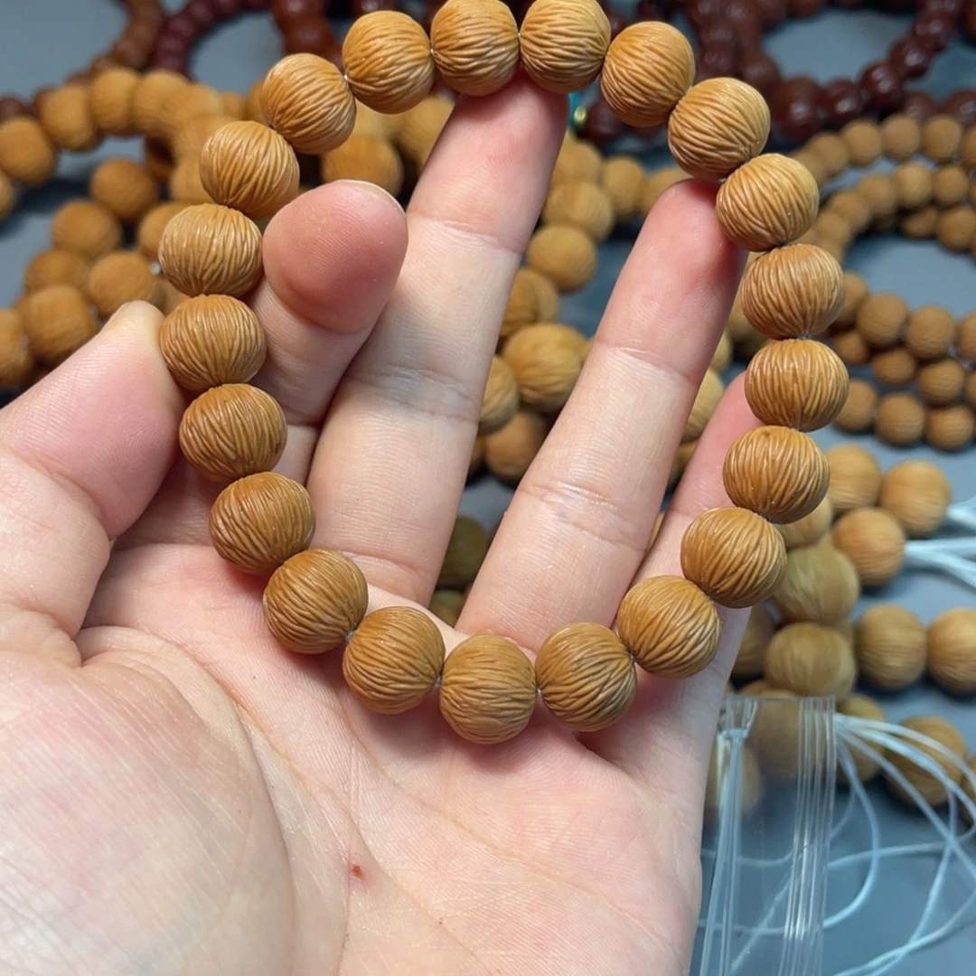 手串猴头核桃黑点款