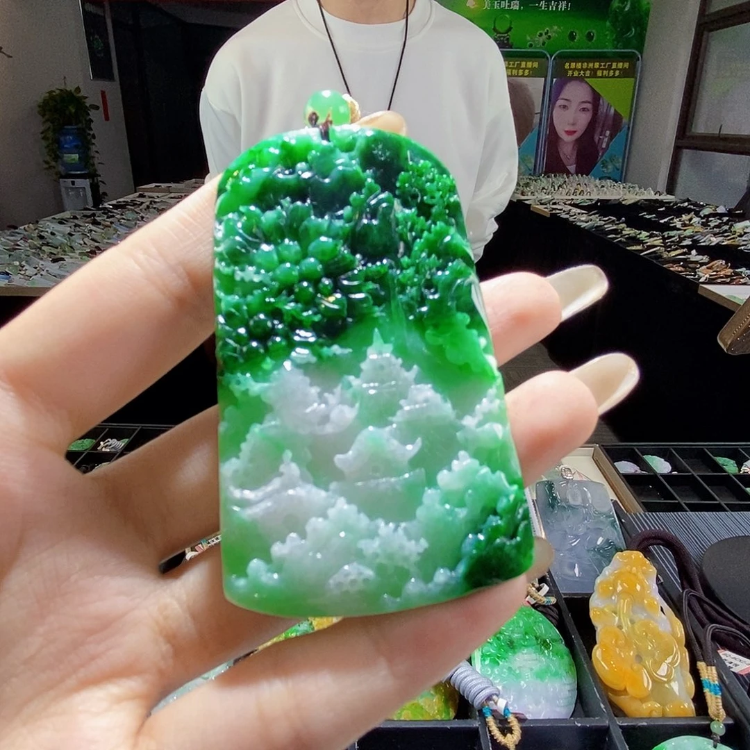 颈饰未镶嵌翡翠翡翠