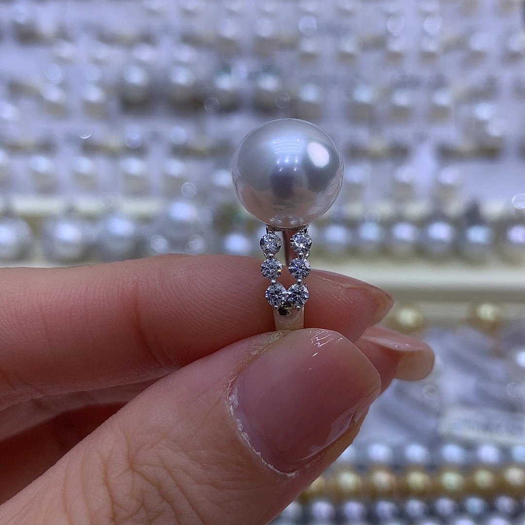 海水珍珠戒指18K金镶嵌12-13mm澳白