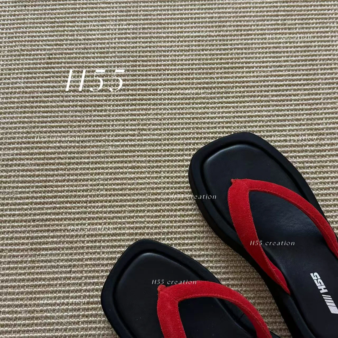 【芦芦】H55-“Red”夏日必备博主感极简人字拖4cm59-2563