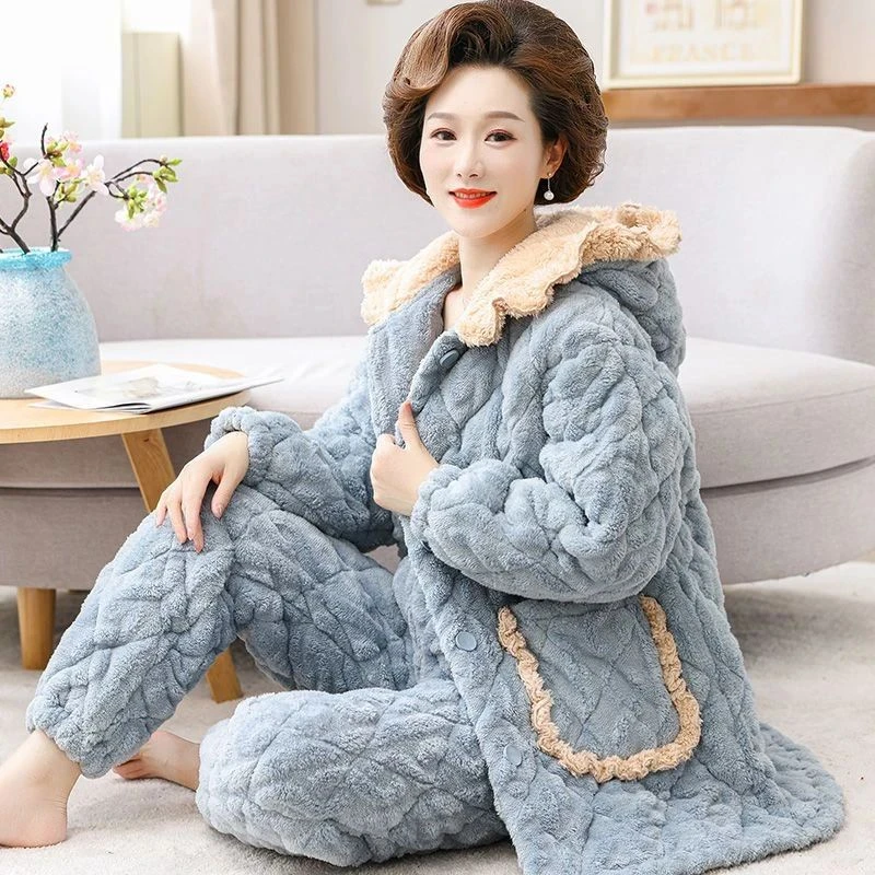 中老年妈妈睡衣女冬季三层加厚珊瑚绒夹棉加绒冬天老人家居服套装