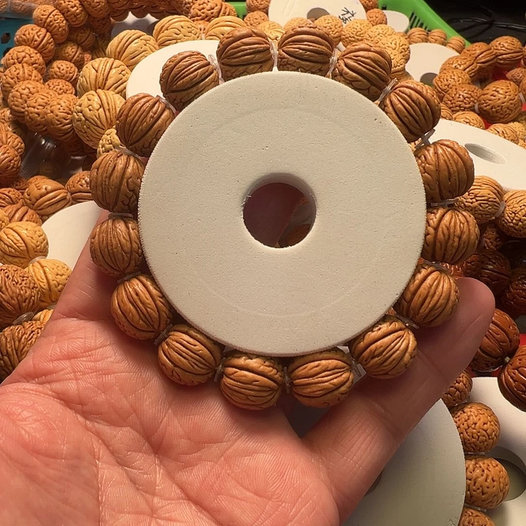 手串桃核铁扇公主