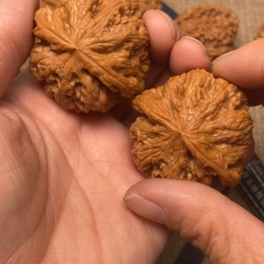 吊坠文玩核桃粗筋