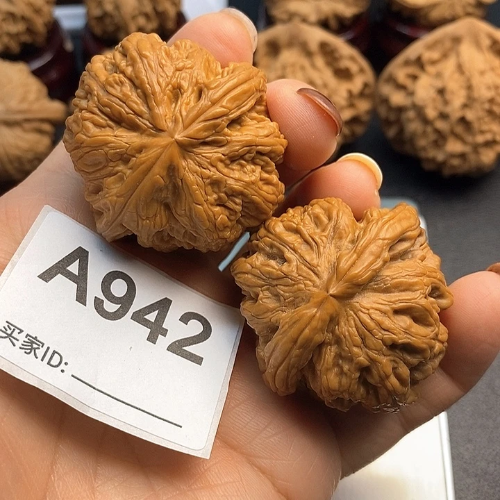 文玩核桃吊坠粗筋4.1