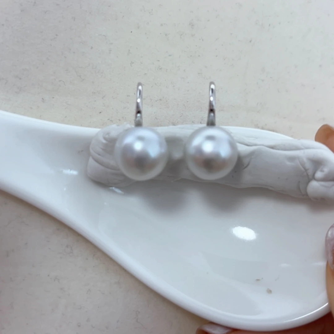【闪购商品】银S925镶嵌耳饰海水珍珠