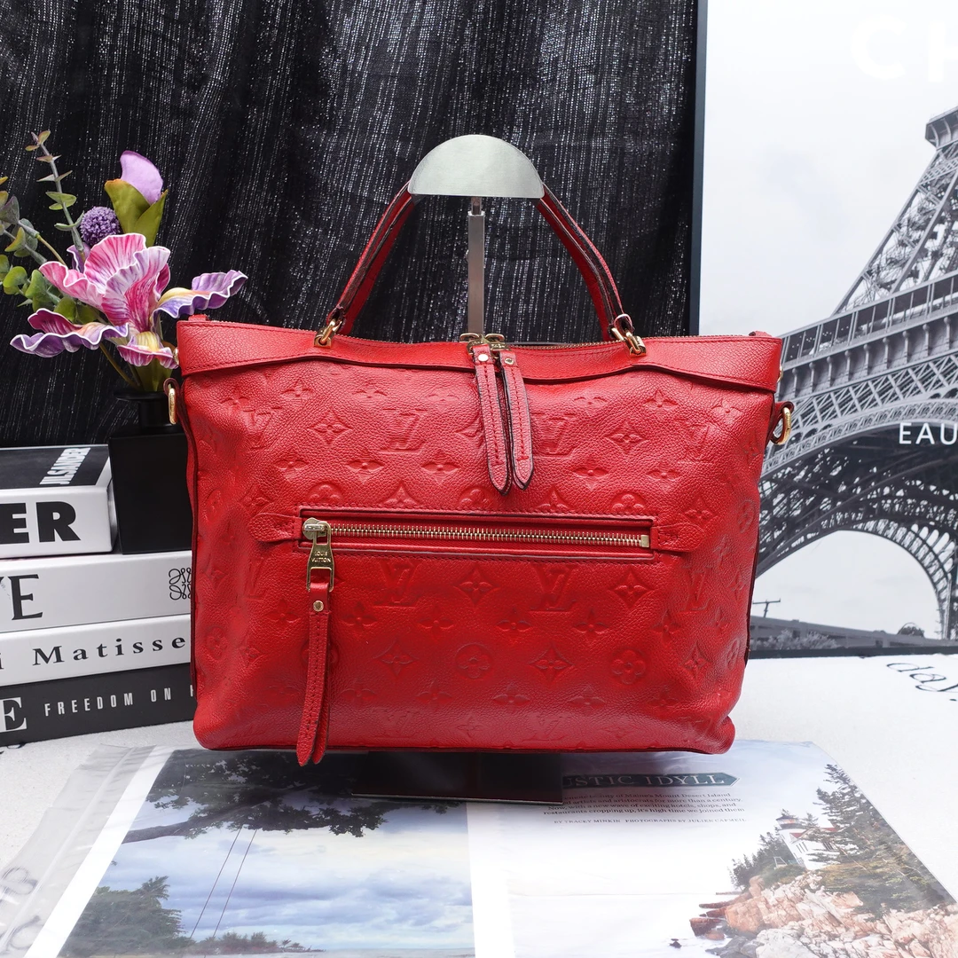 95新 LouisVuitton/路易威登 单肩包/T10267816