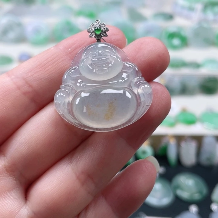 颈饰18K金镶嵌翡翠佛