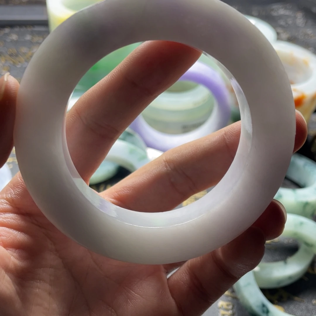 安***隅定制翡翠未镶嵌翡翠