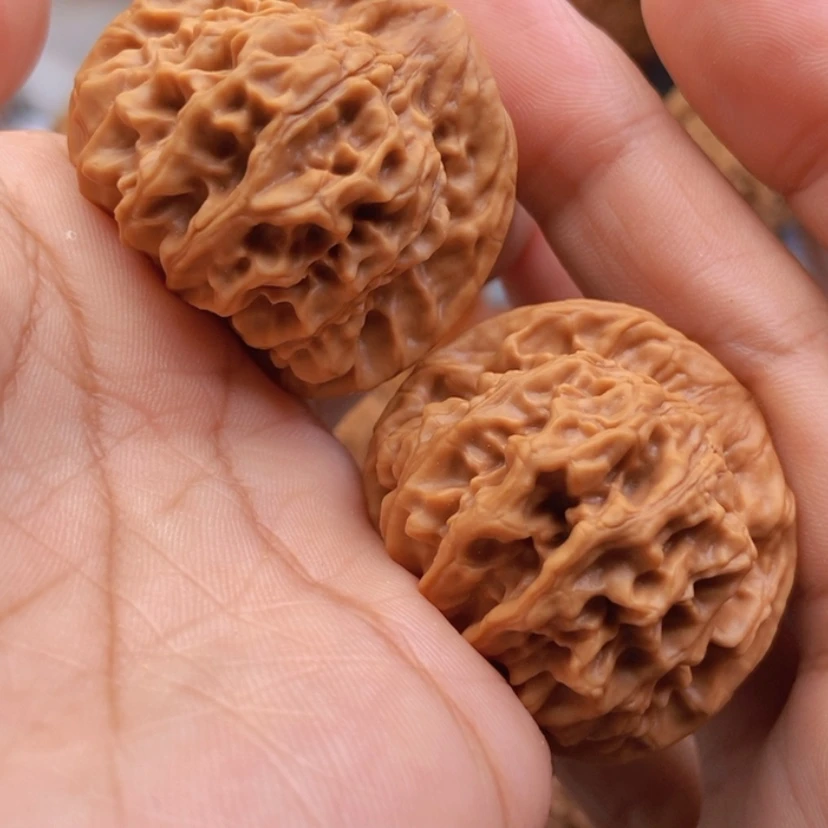 【闪购商品】文玩核桃把件38天地狮子头