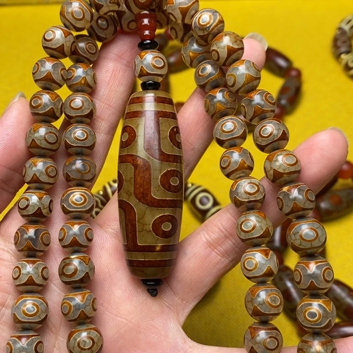 悠***锅玛瑙/玉髓未镶嵌颈饰