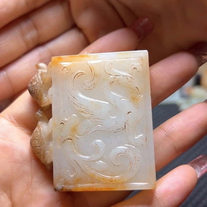 未镶嵌和田玉（糖玉）挂件