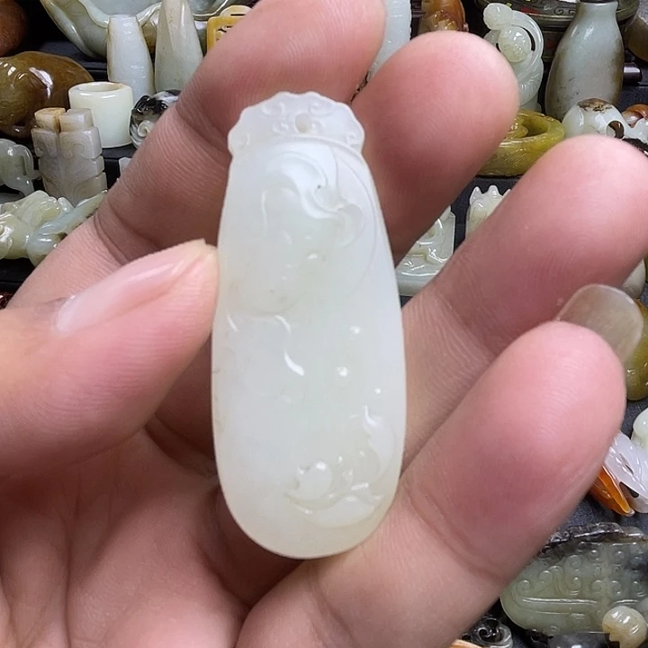 颈饰未镶嵌和田玉