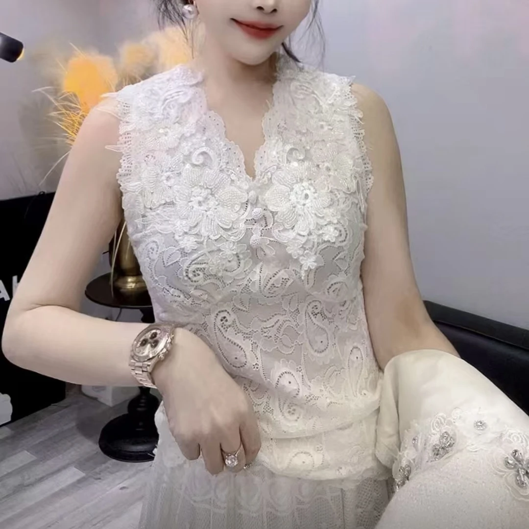法式绝美漂亮无袖蕾丝内搭外穿上衣女春夏新款白色独特小吊带背心