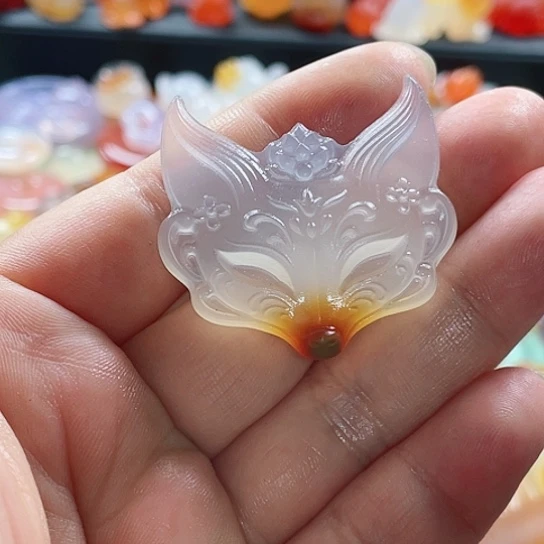 玛瑙/玉髓颈饰未镶嵌M****y
