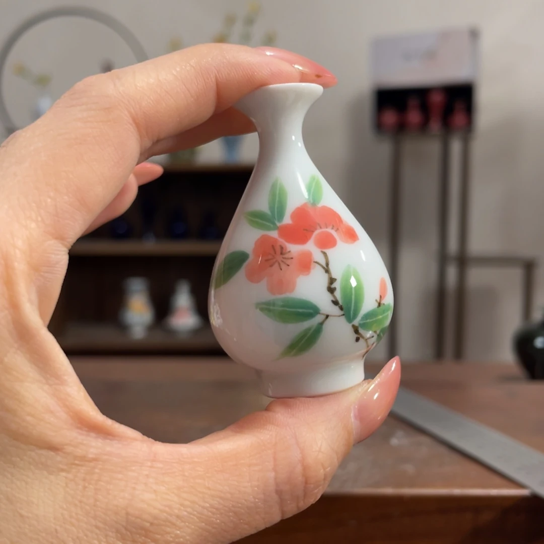 景德镇陶瓷小花瓶
